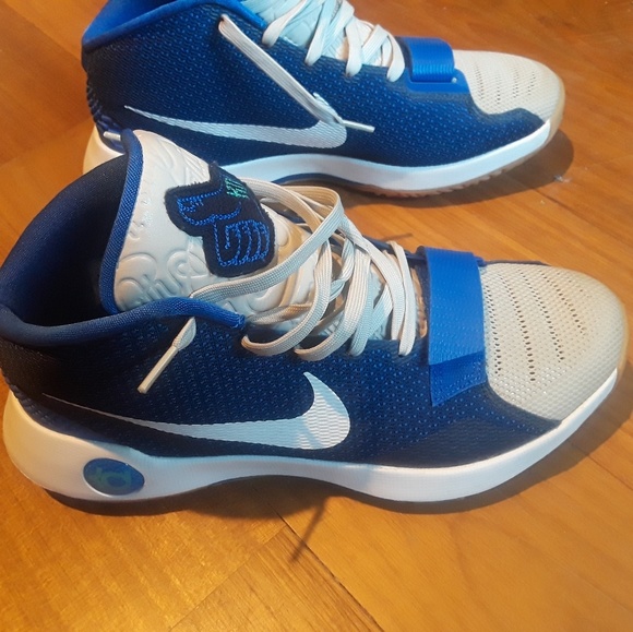 Nike Other - Kd trey 5 3 thumbs up